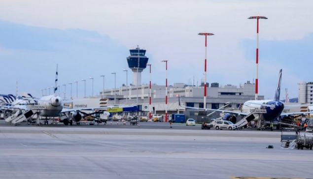 Έκτακτη προσγείωση στο «Ελευθέριος Βενιζέλος» μετά από ένδειξη καπνού σε πτήση Αθήνα - Πάρος