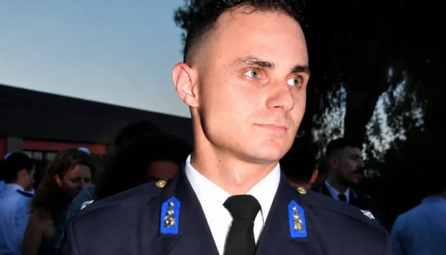 Θρήνος στο Αγρίνιο για τον 27χρονο πυροσβέστη που έχασε τη ζωή του στο Γύθειο, υπηρετούσε ως υποδιοικητής