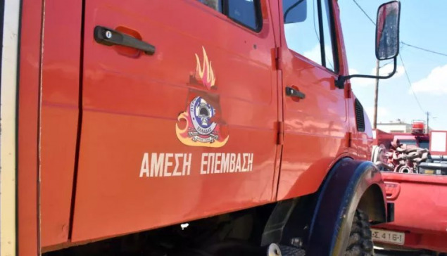 Φωτιά και στην Άνδρο – 112 για την απομάκρυνση των κατοίκων από την περιοχή Παλαιόπολη