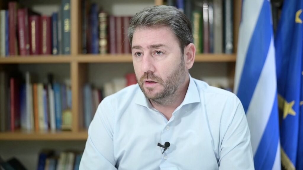 Στην Κρήτη ο Ν. Ανδρουλάκης για τις κηδείες των δύο πυροσβεστών