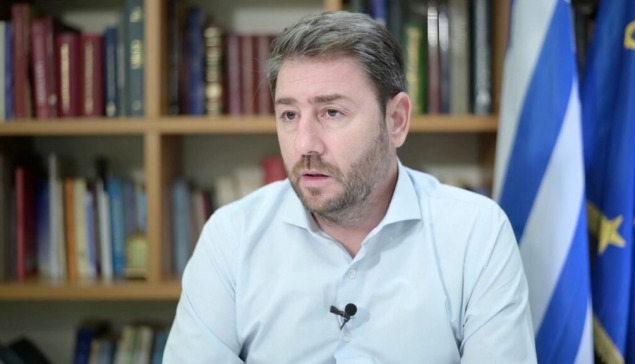 Στην Κρήτη ο Ν. Ανδρουλάκης για τις κηδείες των δύο πυροσβεστών