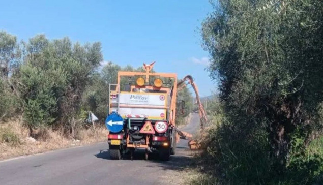 Π.Ε. Αχαΐας: Εντατικοποίηση των καθαρισμών στην Παλαιά Εθνική Οδό για την πρόληψη πυρκαγιών