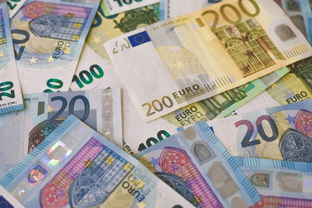 72 δόσεις: Οι πρώτες 19.000 αιτήσεις σε «νεκρή» περίοδο πλειστηριασμών και κατασχέσεων