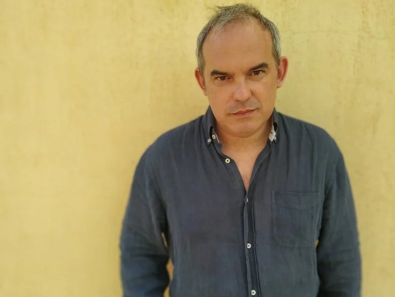 ΔΗΠΕΘΕ Πάτρας: «Το κορίτσι που επιμένει» του Τ. Τσαρδάκα στην Παιδική Σκηνή