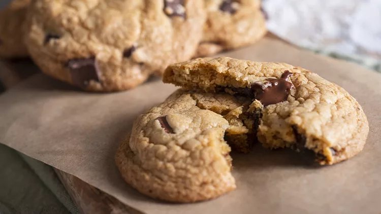 Πανεύκολα soft cookies με 3 υλικά και χωρίς αλεύρι
