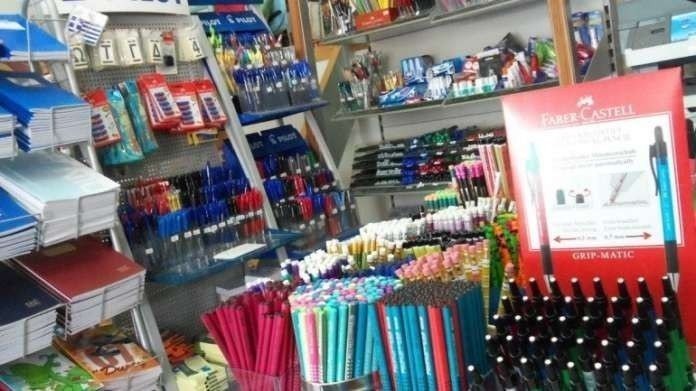 Εμπορικός: “Αγοράζουμε τα σχολικά μας από τα καταστήματα της Πάτρας”