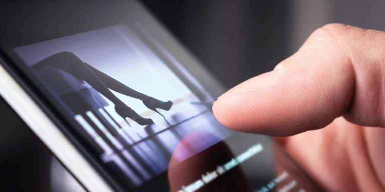 Πόσο πορνό βλέπει η Πάτρα – Τι προτιμά