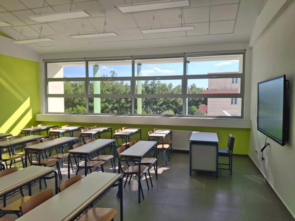Αντίστροφη μέτρηση για το πρώτο κουδούνι – 5.259 νέοι διορισμοί, ΙΒ σε 11 δημόσια σχολεία και αναβαθμίσεις υποδομών