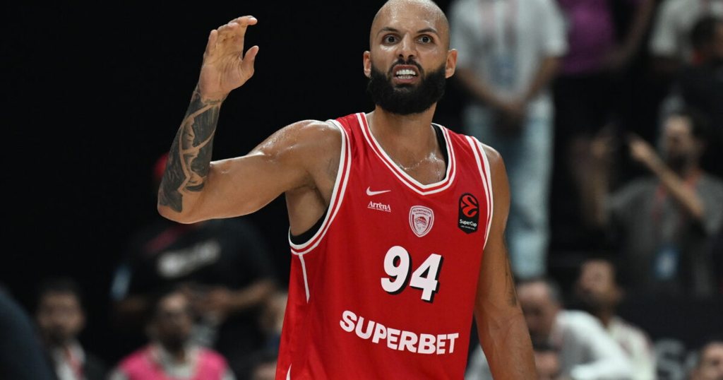 Ολυμπιακός – Φενέρμπαχτσε 92-90: Με ήρωα τον Φουρνιέ στον τελικό του Euroleague Super Cup