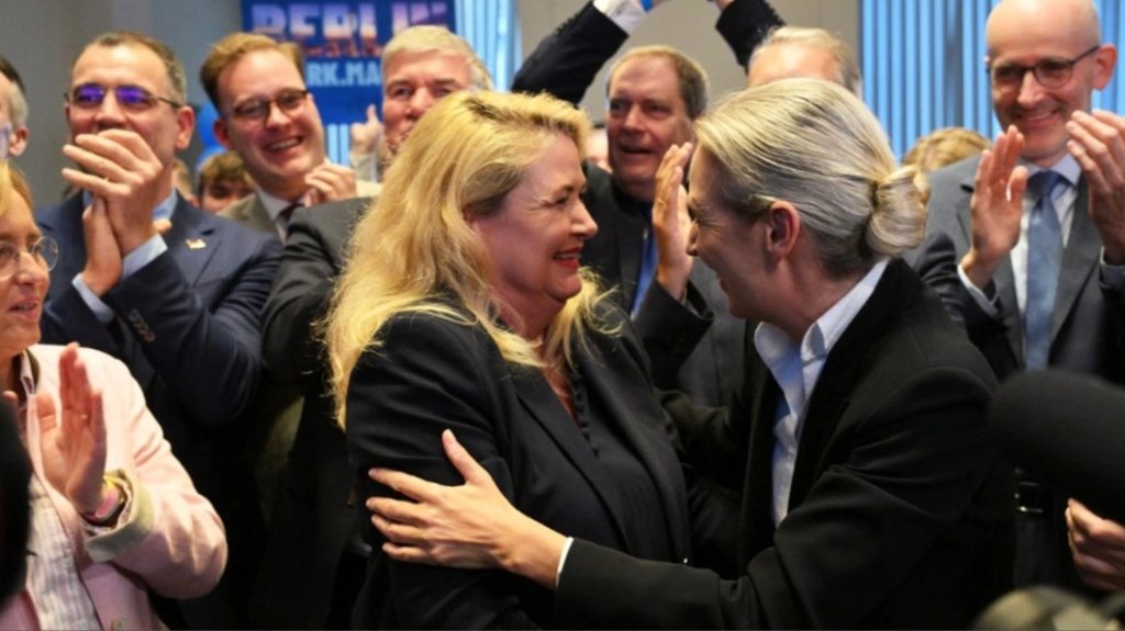 Η Μόσχα πανηγυρίζει για το AfD: «Η Γερμανία ξύπνησε»