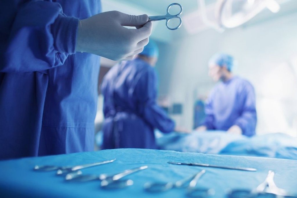 Βόλος: Απίστευτο περιστατικό – Ξέχασαν χειρουργικό εργαλείο μέσα σε ηλικιωμένη