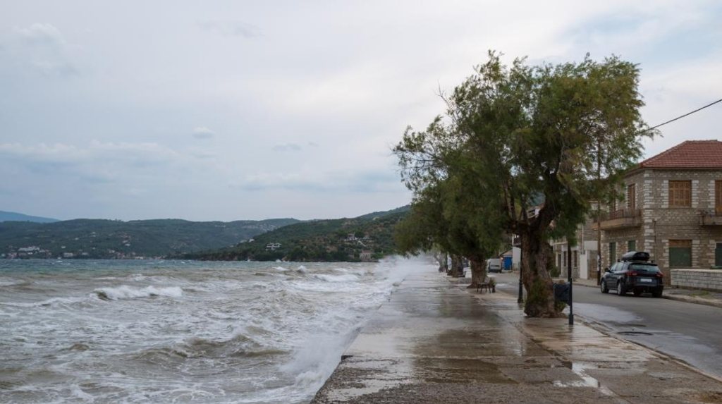 Καιρός: Η πρόγνωση για σήμερα, Κυριακή 4 Οκτωβρίου 2026