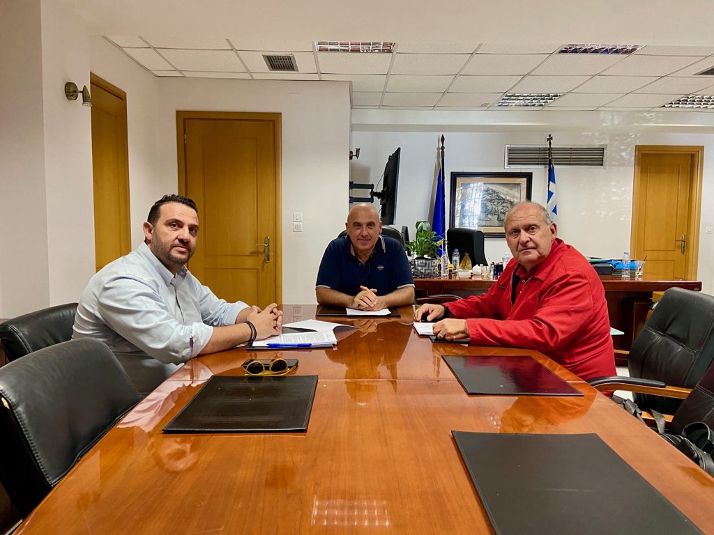 Συνάντηση Δημάρχου Ναυπακτίας με τους επικεφαλής των δημοτικών παρατάξεων για το σχεδιασμό επέκτασης της ΕΥΔΑΠ