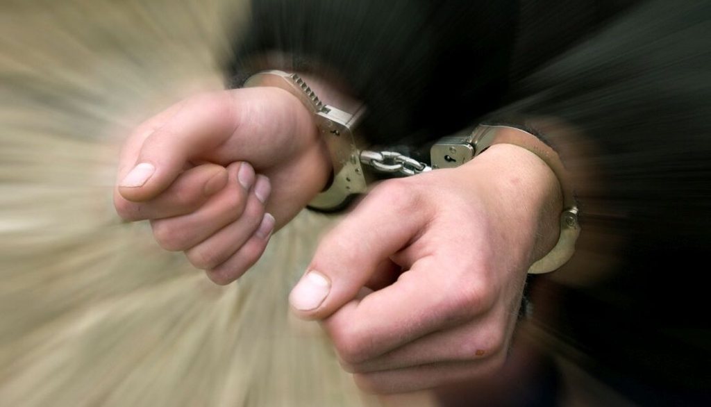 Αγρίνιο: Δύο συλλήψεις για ναρκωτικά και καταδικαστική απόφαση – Ποινή φυλάκισης άνω των 6 ετών για τον έναν