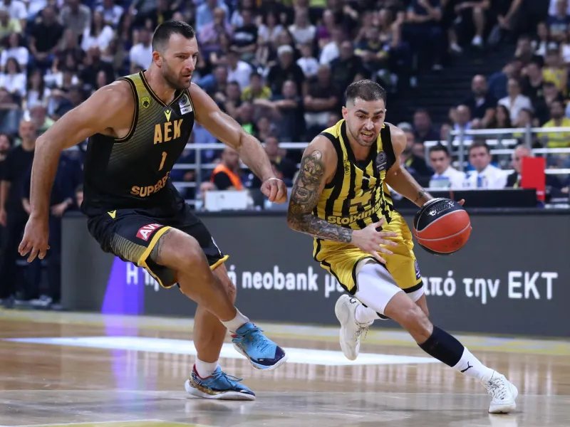 Εκπληκτικός Άρης, συνέτριψε 88-58 την αποκαρδιωτική ΑΕΚ