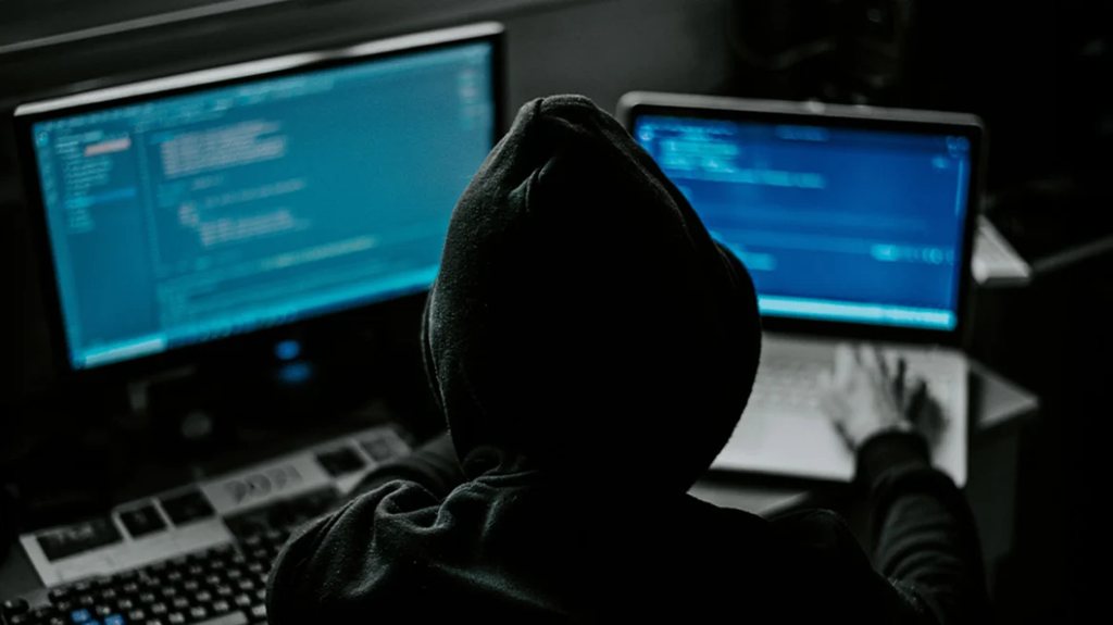 Παγκόσμιος συναγερμός για κυβερνοεπιθέσεις: Κυβερνήσεις κατεβάζουν τις ιστοσελίδες τους λόγω σοβαρών κενών ασφαλείας