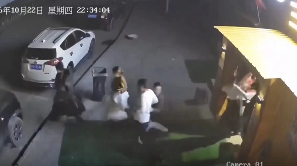 Ισχυρός σεισμός 7 Ρίχτερ στο Θιβέτ: Τουλάχιστον 16 νεκροί, 32 τραυματίες και εκατοντάδες σπίτια κατεστραμμένα