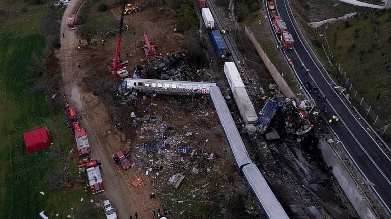 Ανακοίνωση Συλλόγου Συγγενών Θυμάτων Τεμπών: «Δεν θα ηρεμήσουμε αν δεν μπουν φυλακή οι υπαίτιοι»